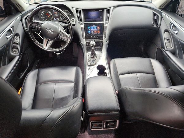 2021 INFINITI Q50