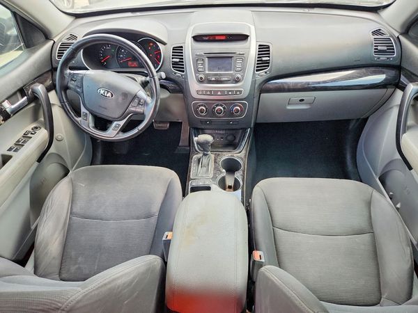 2014 KIA SORENTO
