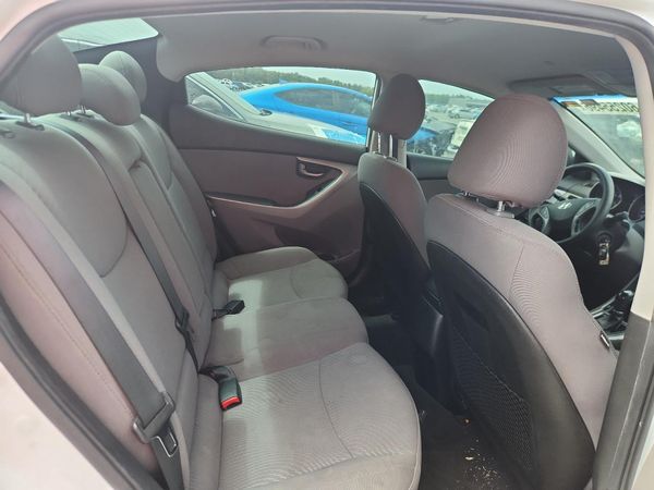 2016 HYUNDAI ELANTRA