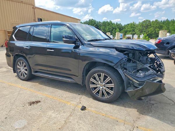 2017 LEXUS LX