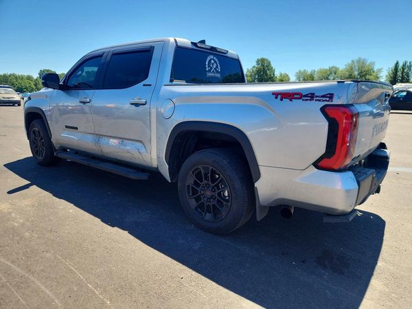 2025 TOYOTA TUNDRA