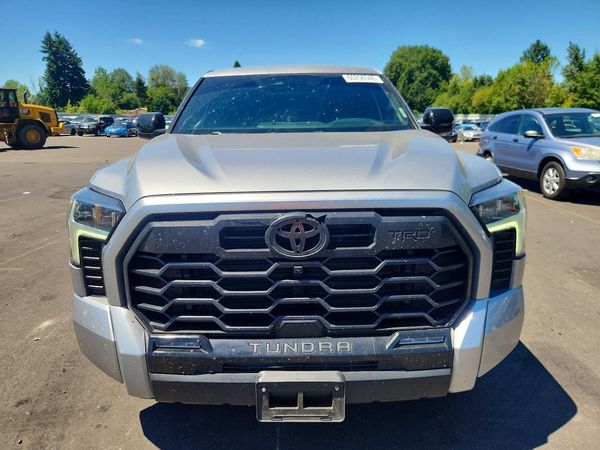 2025 TOYOTA TUNDRA