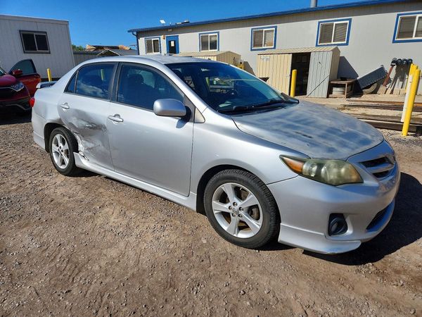 2012 TOYOTA COROLLA