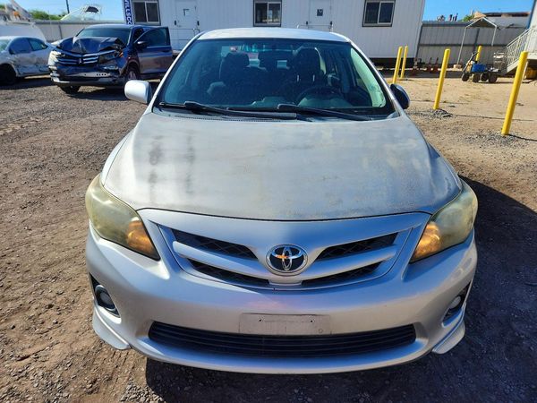 2012 TOYOTA COROLLA