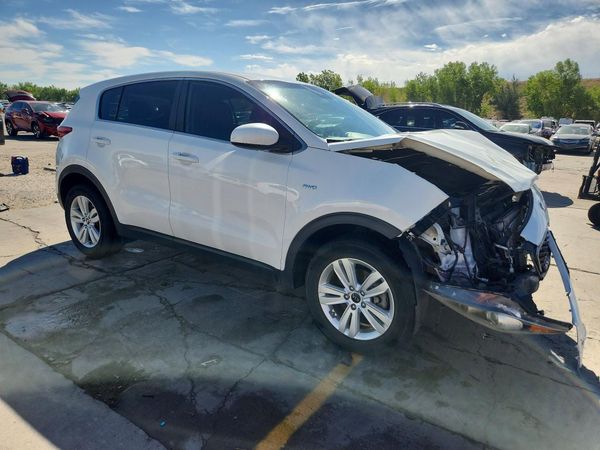 2017 KIA SPORTAGE LX
