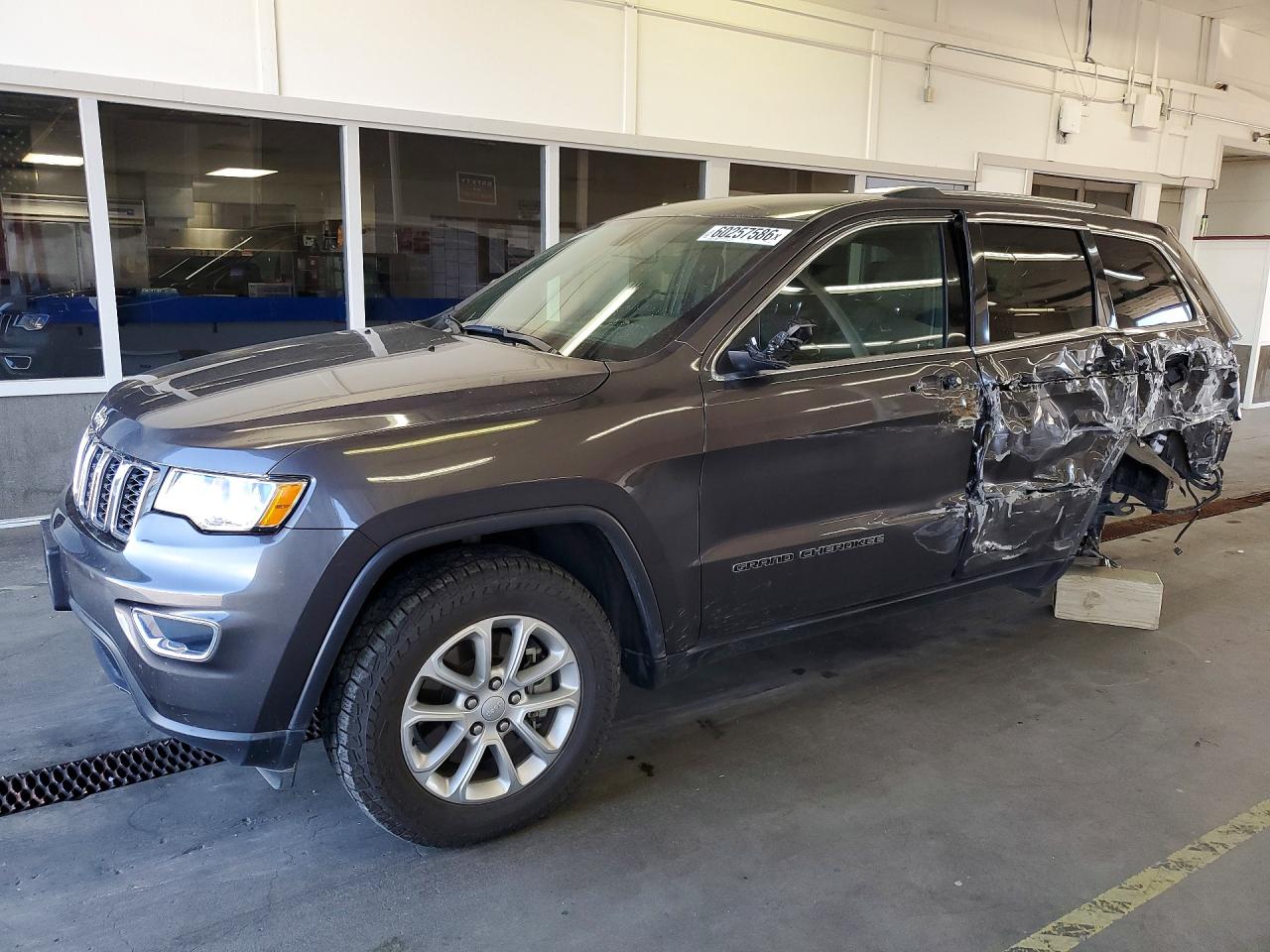 2021 JEEP GRAND CHEROKEE LAREDO 4X4