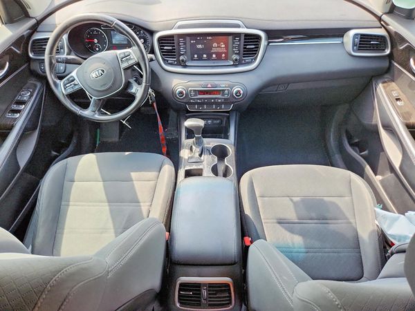 2020 KIA SORENTO L, LX, S