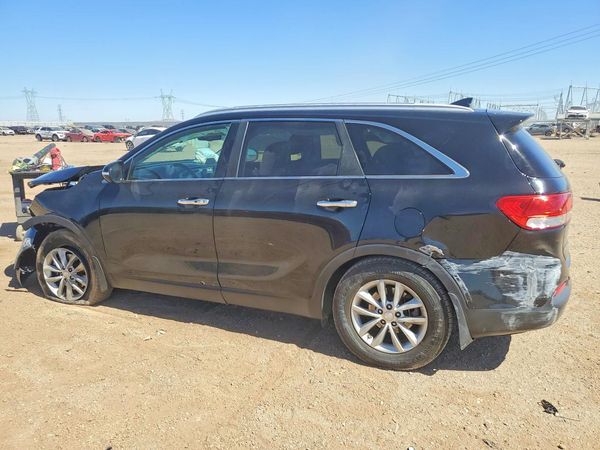 2017 KIA SORENTO L, LX
