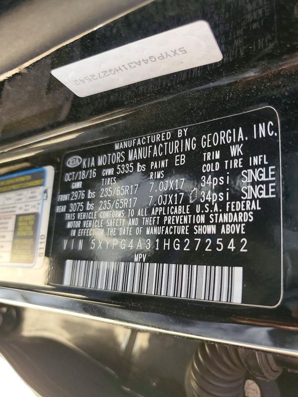 2017 KIA SORENTO L, LX
