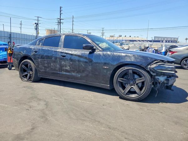 2015 DODGE CHARGER R/T
