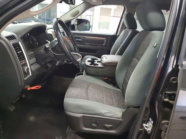 2016 RAM 1500 SLT