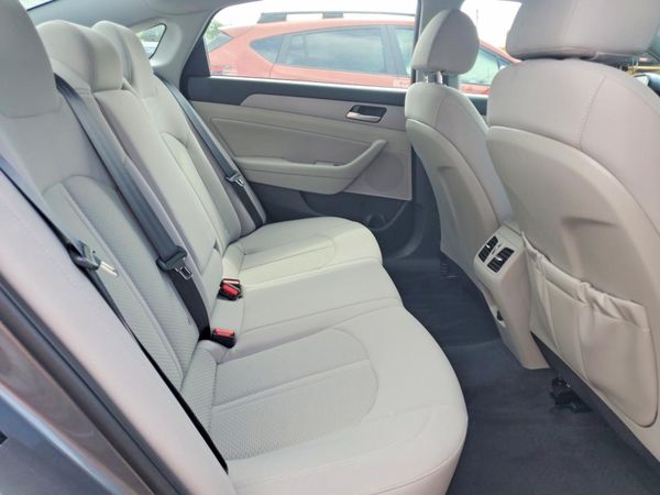 2019 HYUNDAI SONATA