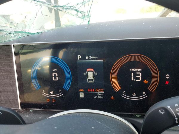 2026 HYUNDAI TUCSON SEL, SEL Plus