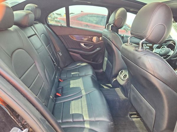2019 MERCEDES-BENZ C C300-4M