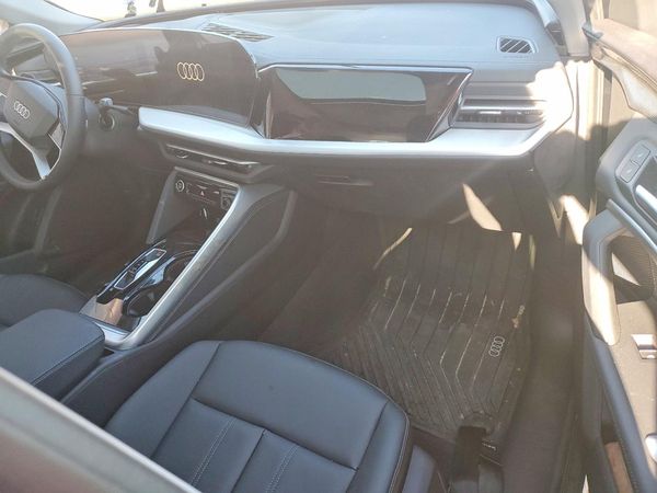2025 AUDI Q5 quattro Premium