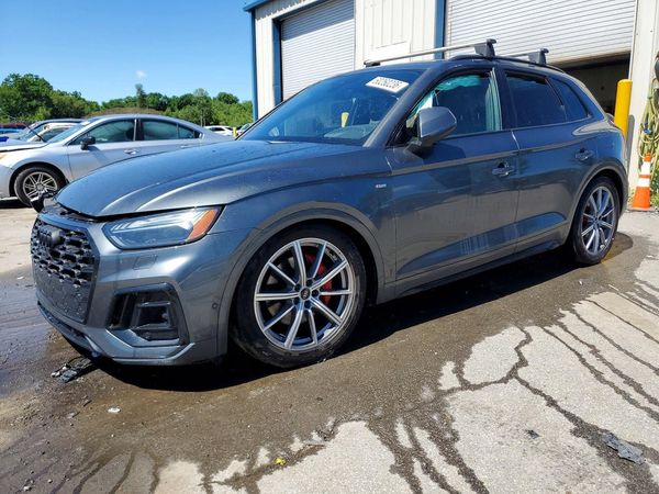 2024 AUDI Q5 E