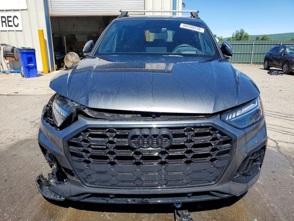 2024 AUDI Q5 E