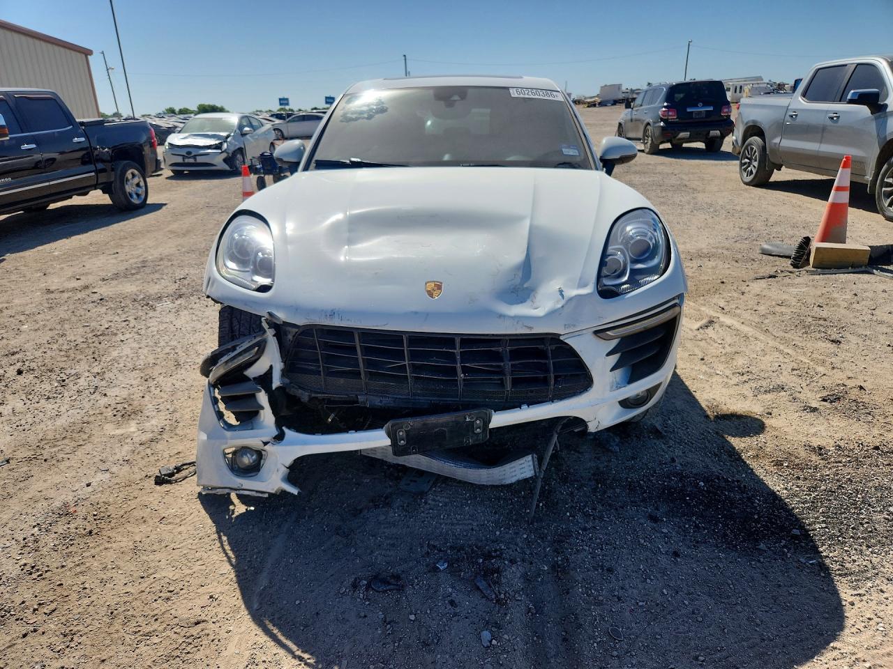 2018 PORSCHE MACAN
