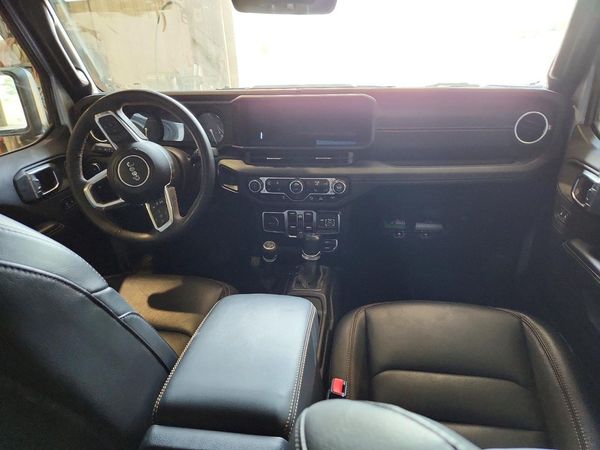 2024 JEEP WRANGLER