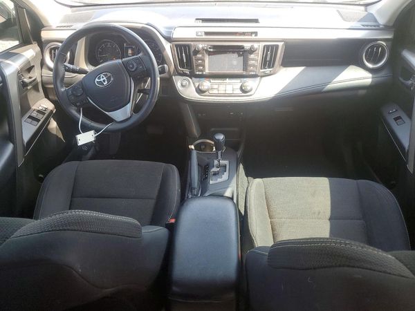 2018 TOYOTA RAV4 Adventure/XLE