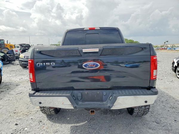 2017 FORD F150 SuperCrew