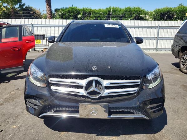 2019 MERCEDES-BENZ GLC GLC300