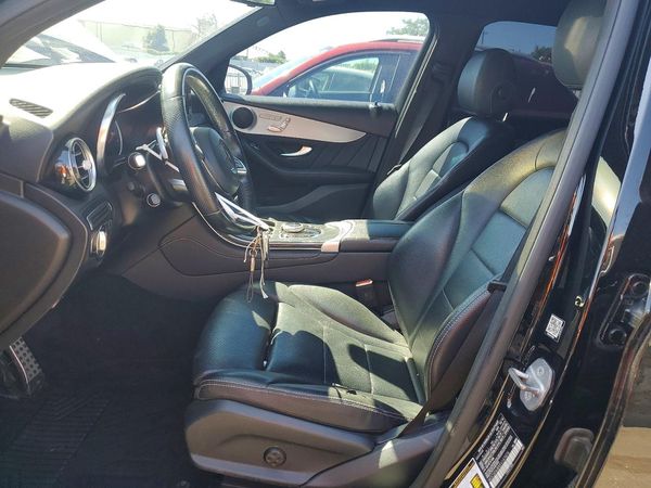 2019 MERCEDES-BENZ GLC GLC300