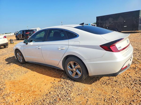 2022 HYUNDAI SONATA SE