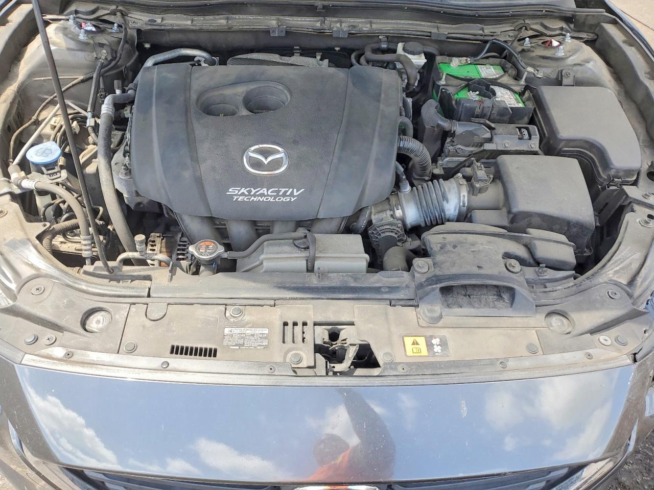 2018 MAZDA 3 Touring