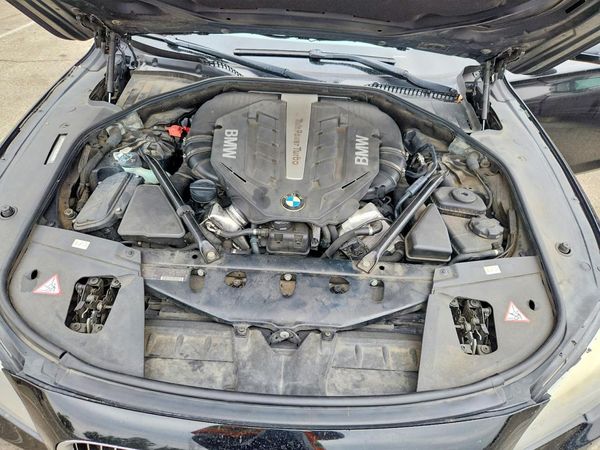 2012 BMW 750 750Li/Alpina B7