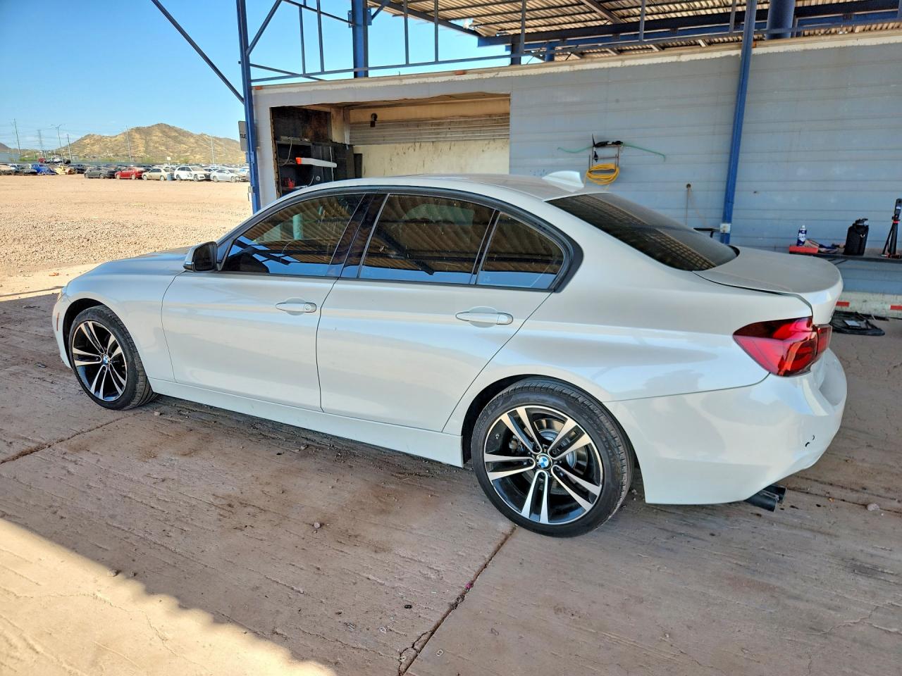 2018 BMW 330 xDrive SA