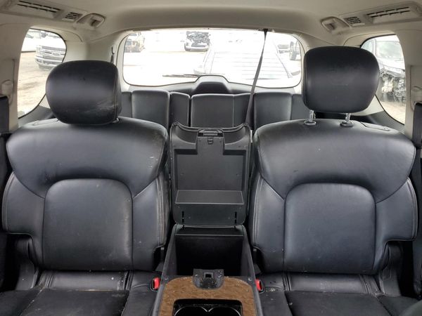 2016 INFINITI QX80