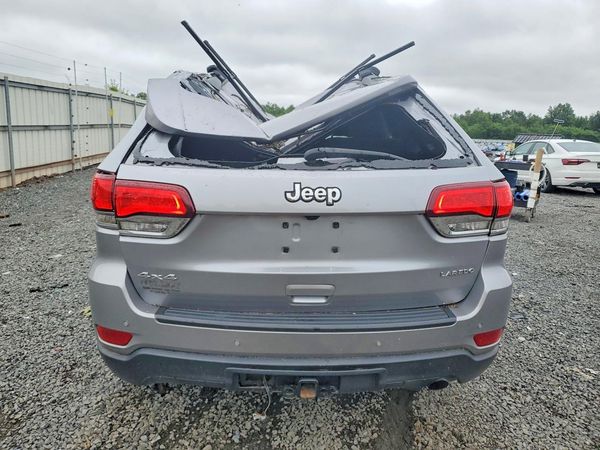 2020 JEEP GRAND CHEROKEE LAREDO 4X4