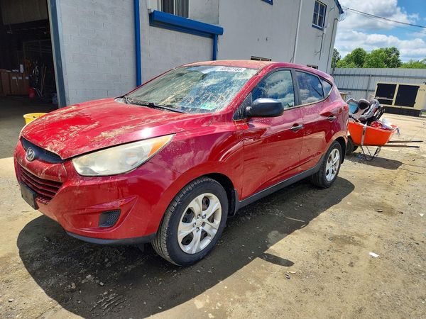 2012 HYUNDAI TUCSON GL