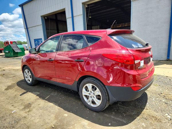 2012 HYUNDAI TUCSON GL