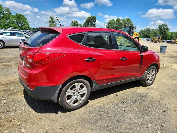 2012 HYUNDAI TUCSON GL