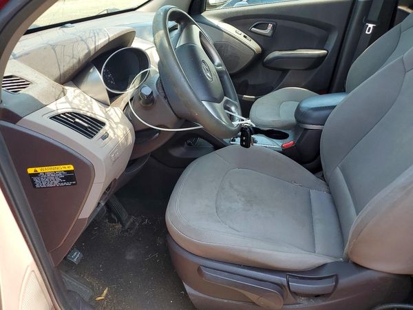 2012 HYUNDAI TUCSON GL