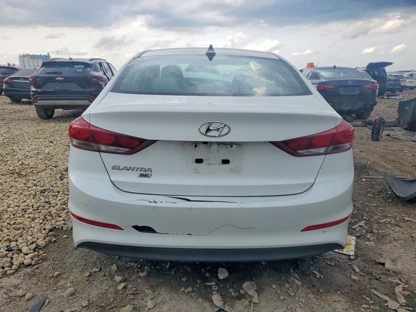 2018 HYUNDAI ELANTRA