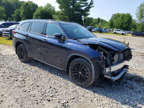 2023 TOYOTA HIGHLANDER