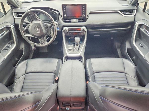 2019 TOYOTA RAV4 XSE HV 4WD