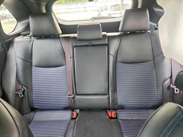 2019 TOYOTA RAV4 XSE HV 4WD