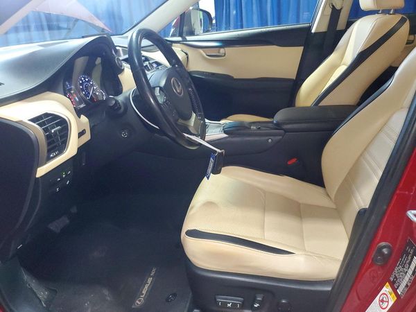 2015 LEXUS NX 200t Luxury