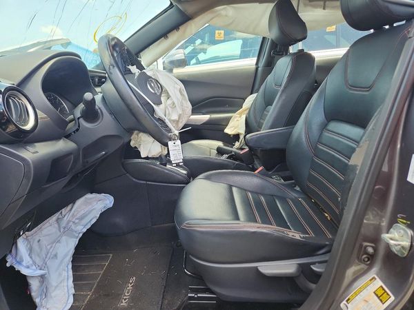 2019 NISSAN KICKS