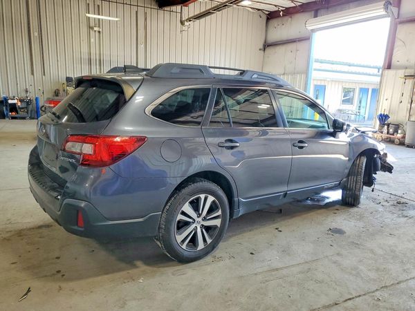 2019 SUBARU OUTBACK Limited+ES