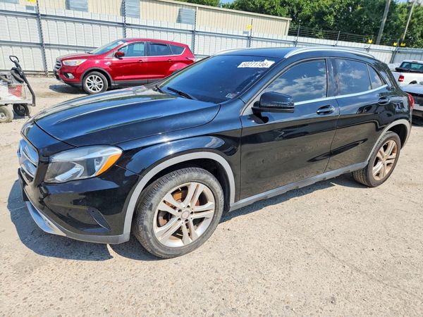 2016 MERCEDES-BENZ GLA GLA250