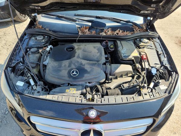 2016 MERCEDES-BENZ GLA GLA250