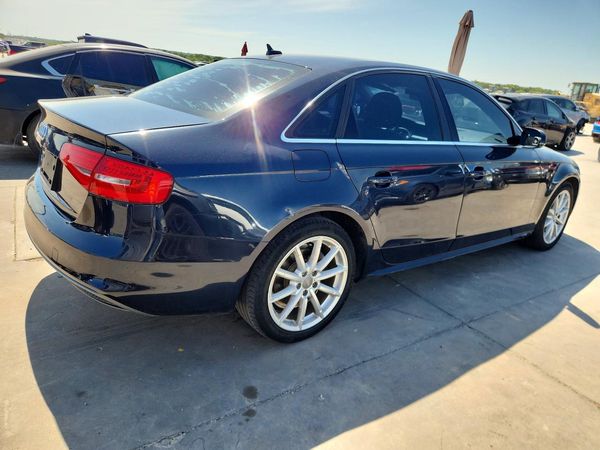 2015 AUDI A4 Premium