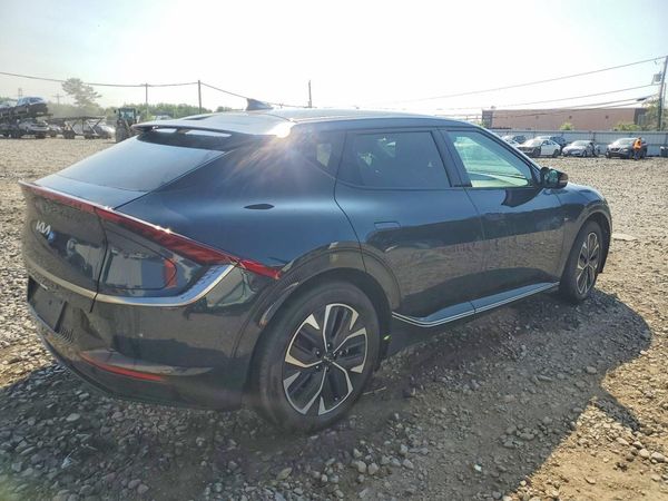 2024 KIA EV6