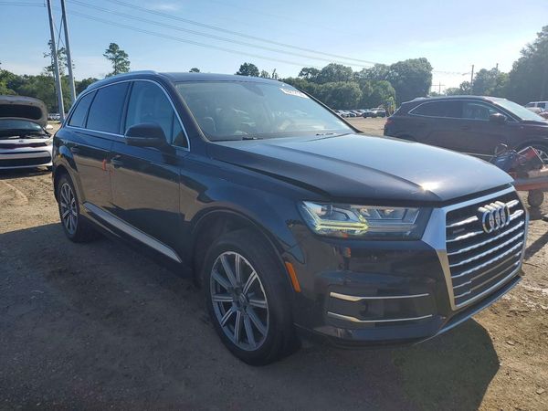 2017 AUDI Q7 quattro Prestige