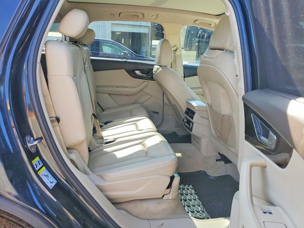 2017 AUDI Q7 quattro Prestige